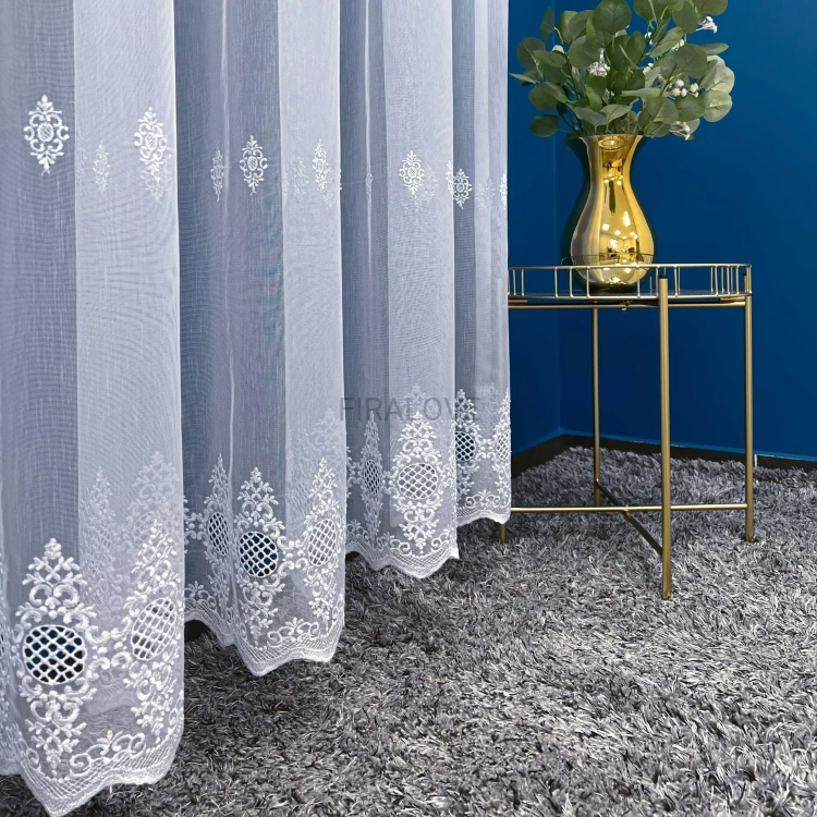 firana-haftowana-adel-podklad-bambus-trwala-i-lekka-wys-280-cm (2).webp